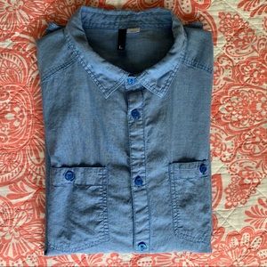 Men’s Divided H&M Button up Shirt
